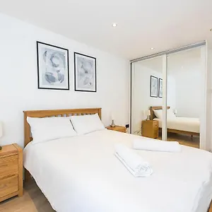 Apartment Affordable 1 Bed In Southwark, London